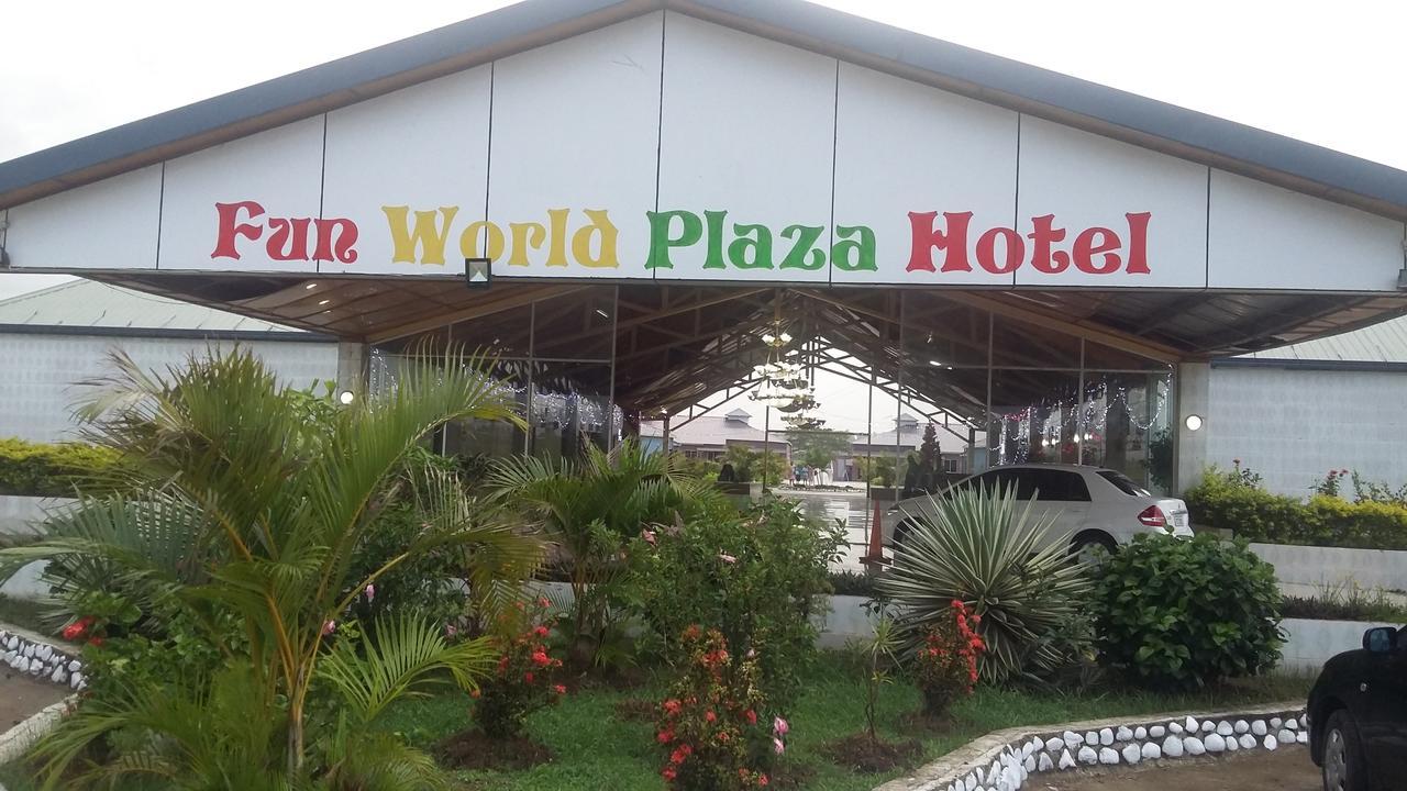 Funworld Plaza Hotel Нади Екстериор снимка